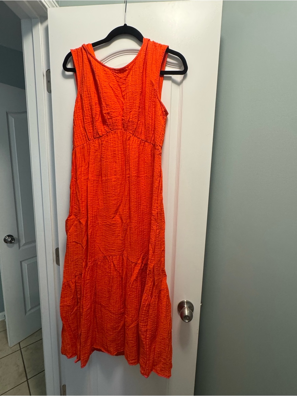 Nine West NWT Orange Textured Tiered Maxi Dress Size Medium